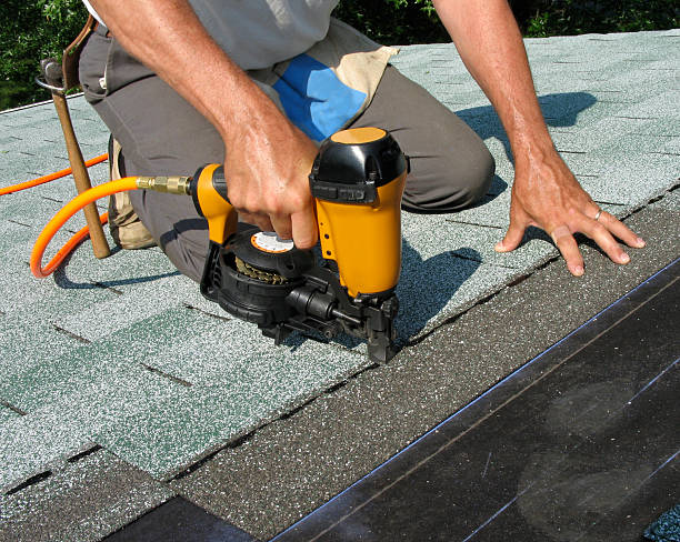 Best Roof Maintenance Services  in Chickasaw, AL
